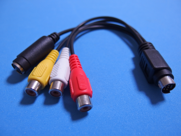 付属のケーブル壱_USB3HDCAP
